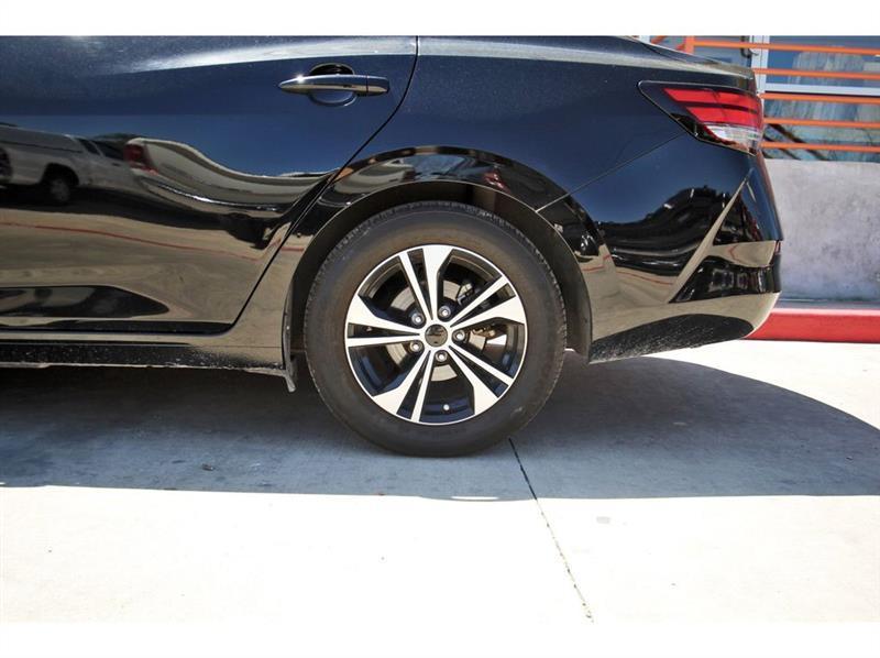 Nissan Sentra  2023