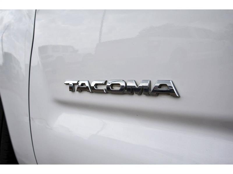 Toyota Tacoma  2013