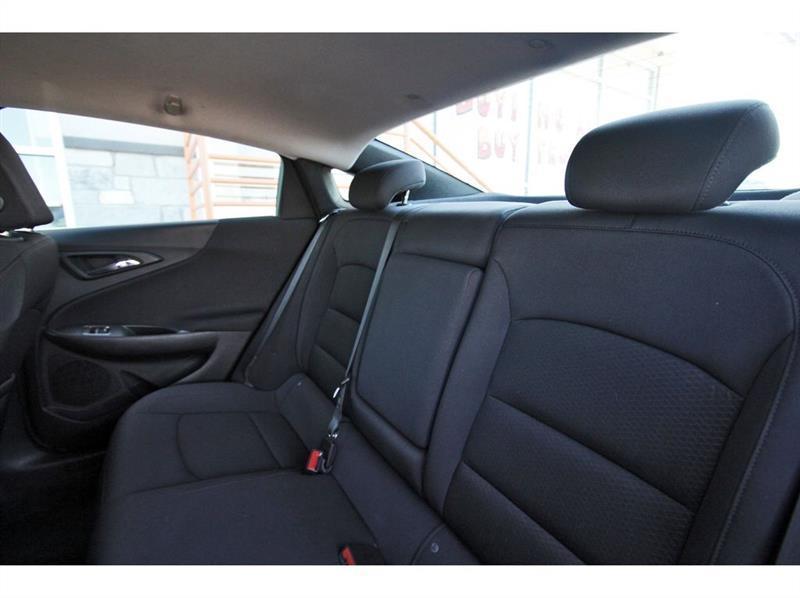 Chevrolet Malibu  2023