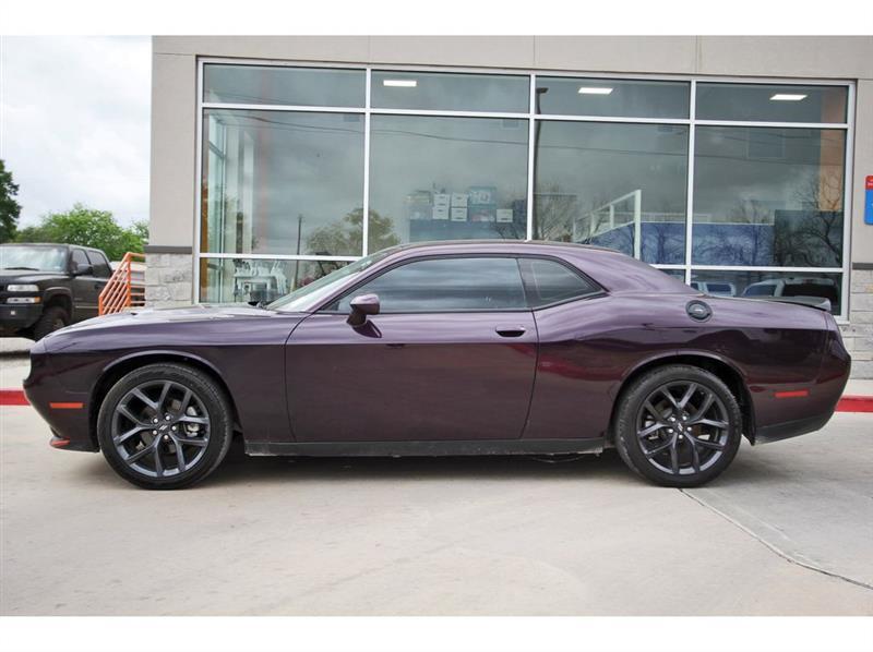 Dodge Challenger  2021