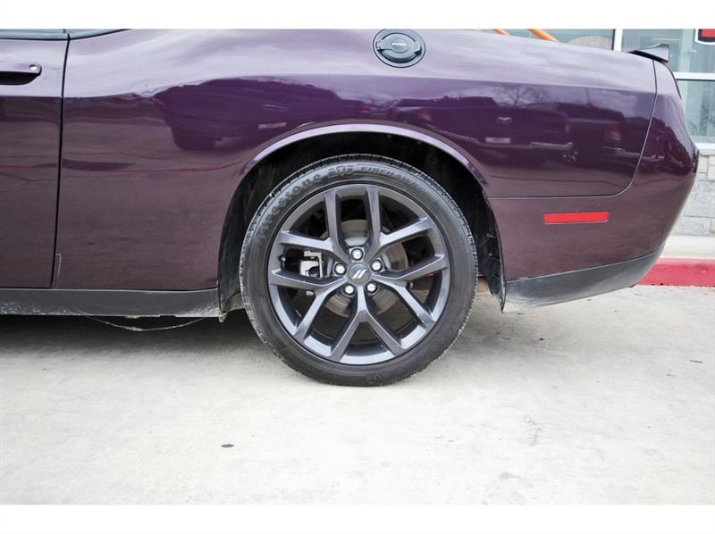 Dodge Challenger  2021