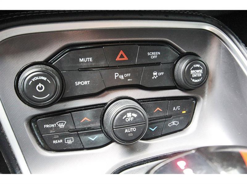 Dodge Challenger  2021