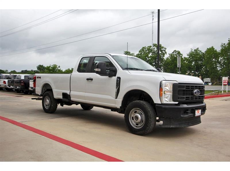 Ford Super Duty F-250 SRW  2023