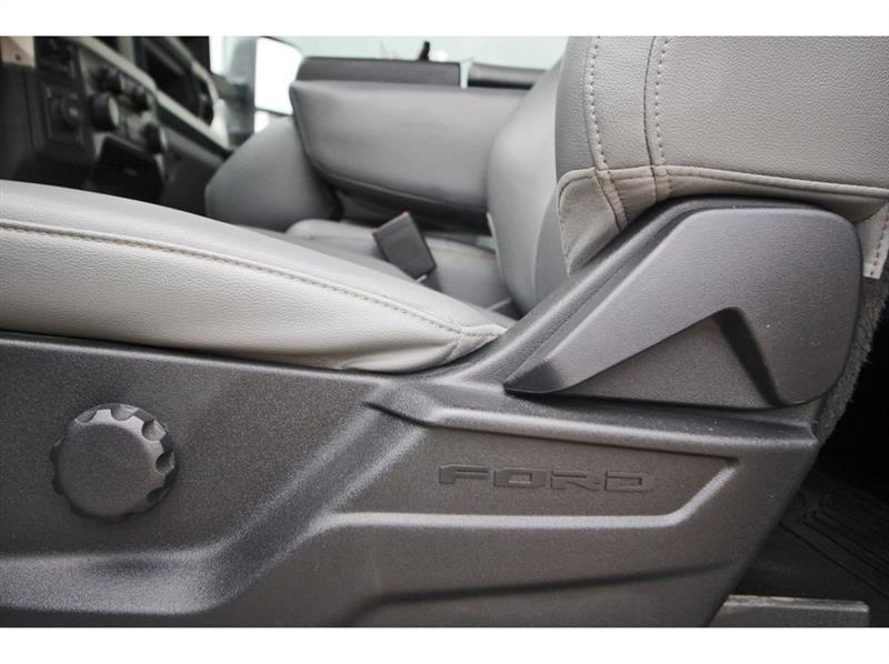 Ford Super Duty F-250 SRW  2023