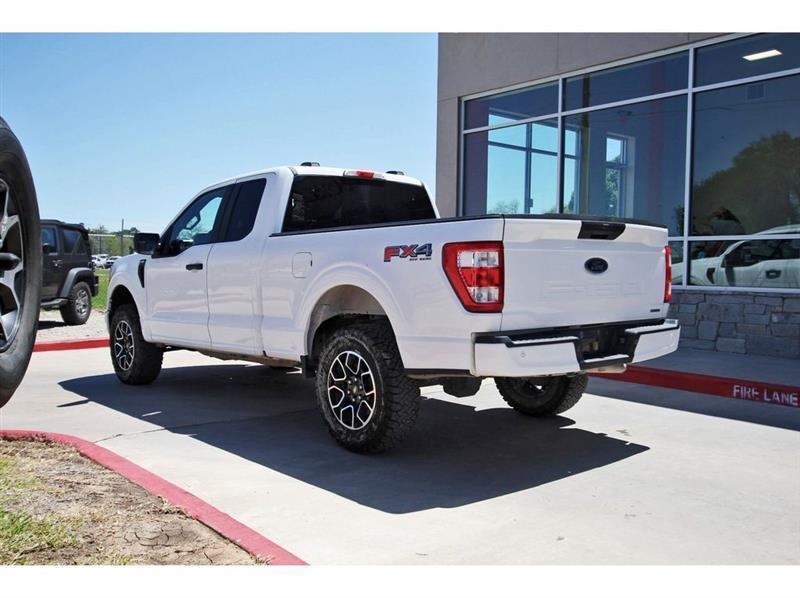 Ford F-150  2022