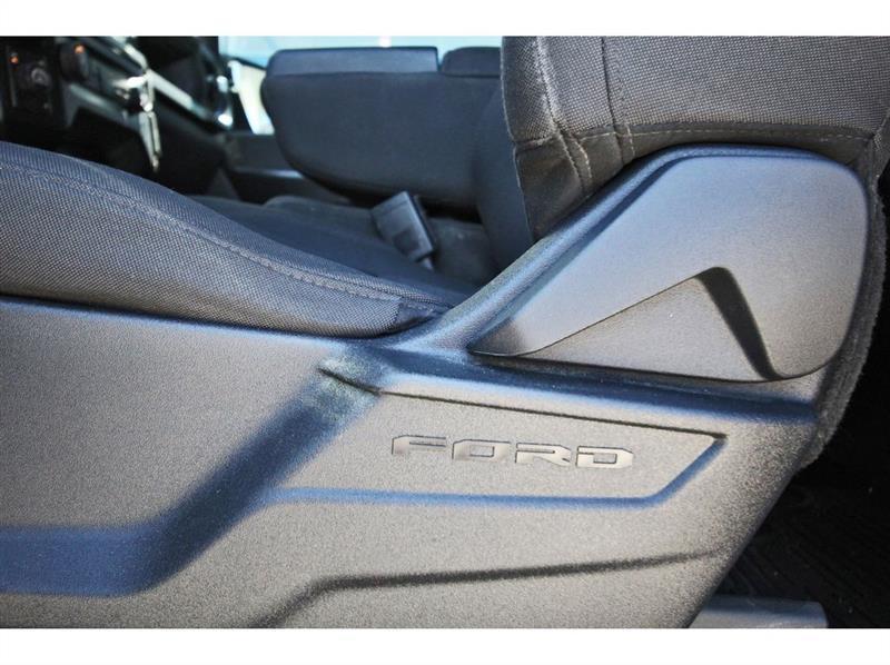 Ford F-150  2022