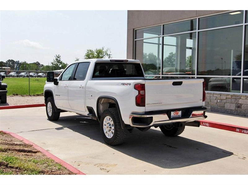 Chevrolet Silverado 2500HD  2021