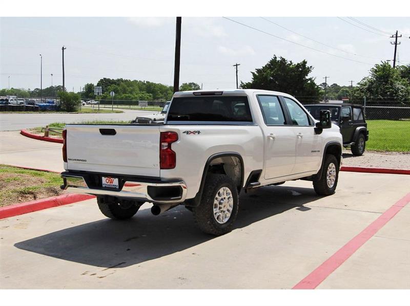 Chevrolet Silverado 2500HD  2021