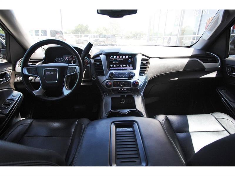 GMC Yukon  2017