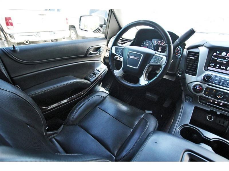 GMC Yukon  2017