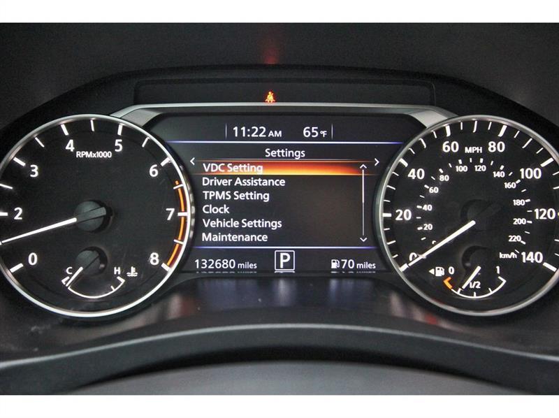 Nissan Altima  2022
