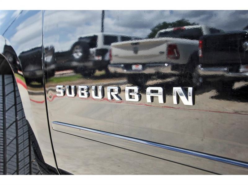 Chevrolet Suburban  2020