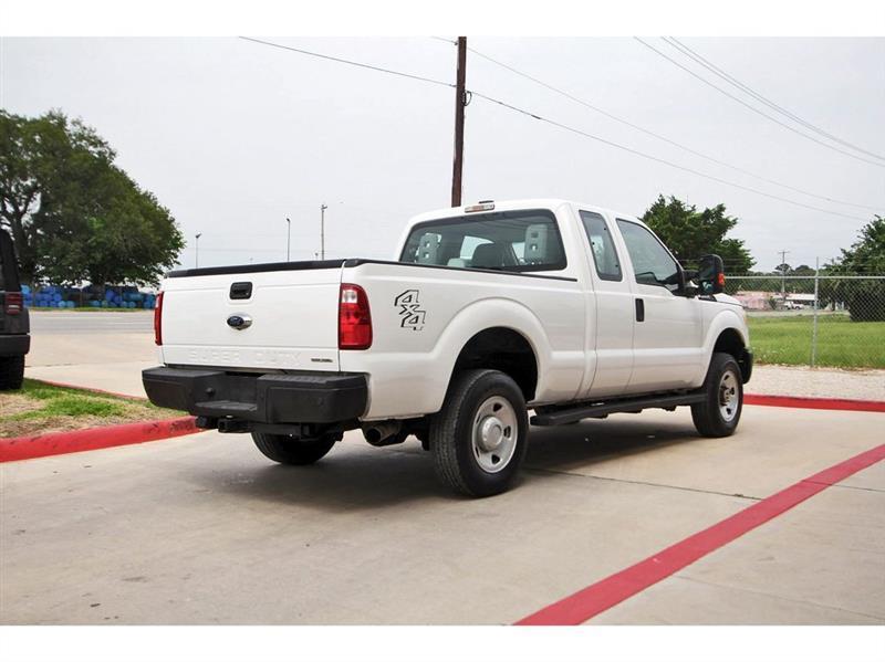 Ford Super Duty F-250 SRW  2013