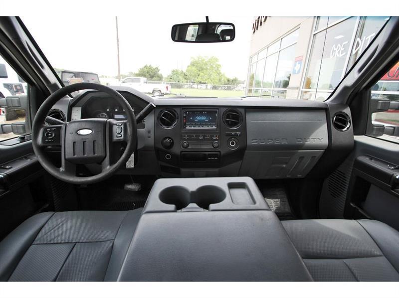 Ford Super Duty F-250 SRW  2013