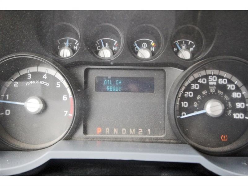 Ford Super Duty F-250 SRW  2013