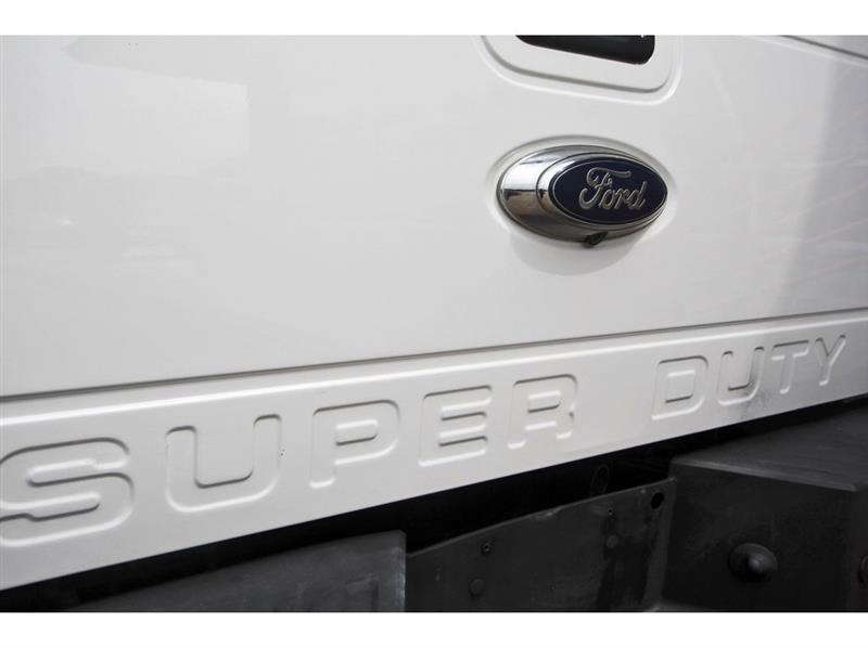 Ford Super Duty F-250 SRW  2013