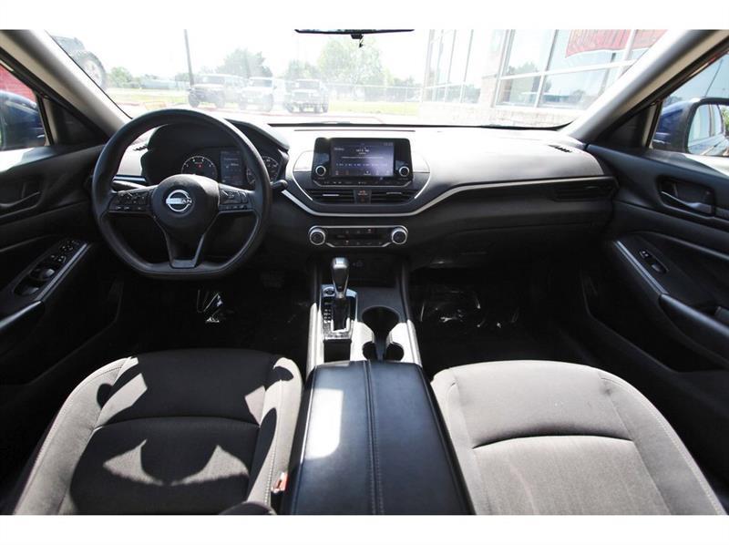 2023 Nissan Altima S - Photo 6