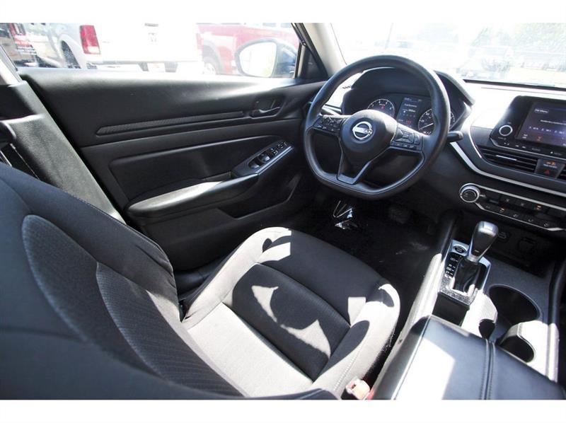 2023 Nissan Altima S - Photo 10