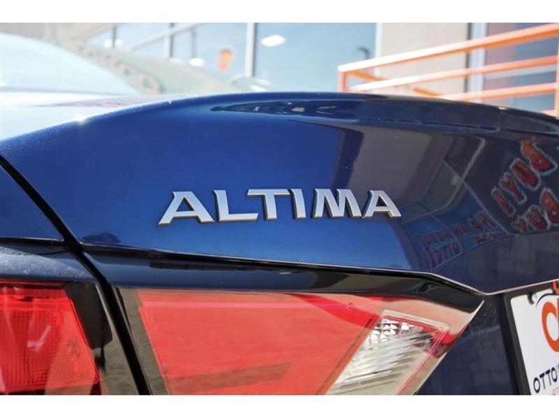 2023 Nissan Altima S - Photo 32