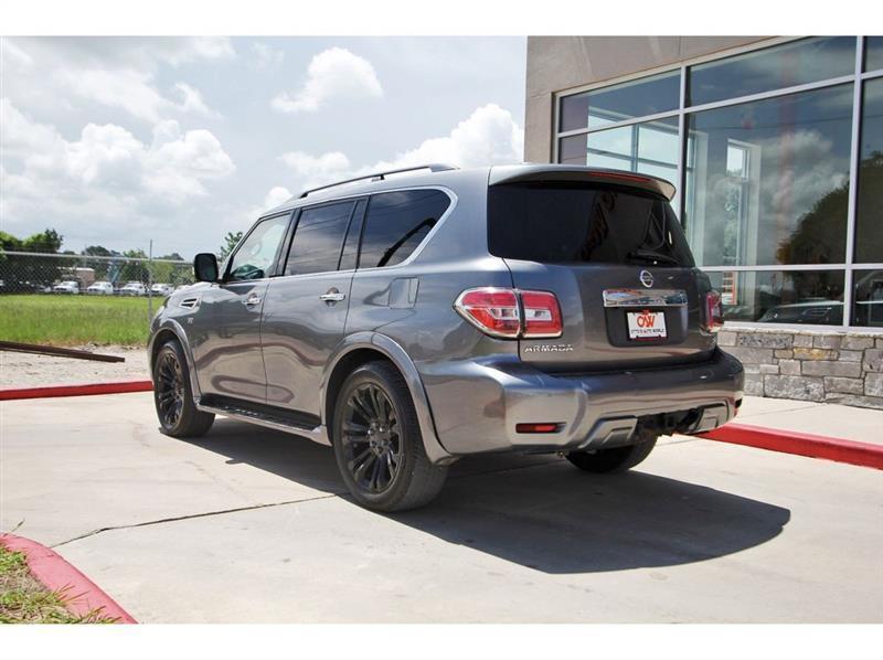 Nissan Armada  2020