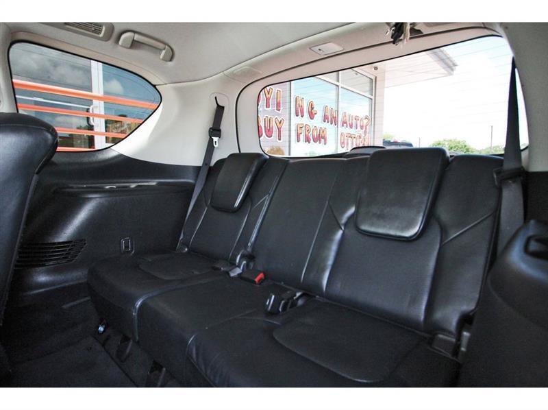 Nissan Armada  2020