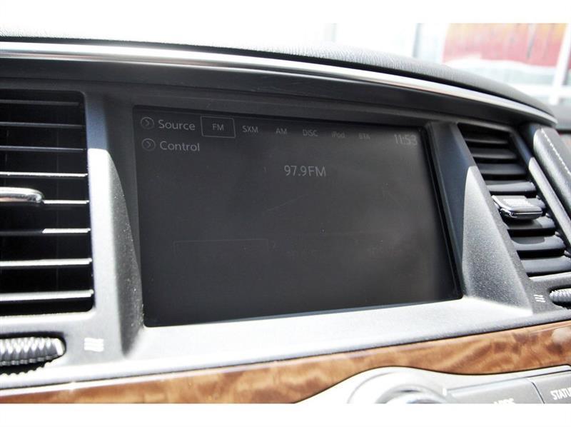 Nissan Armada  2020