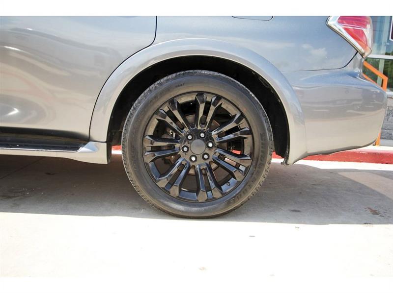 Nissan Armada  2020