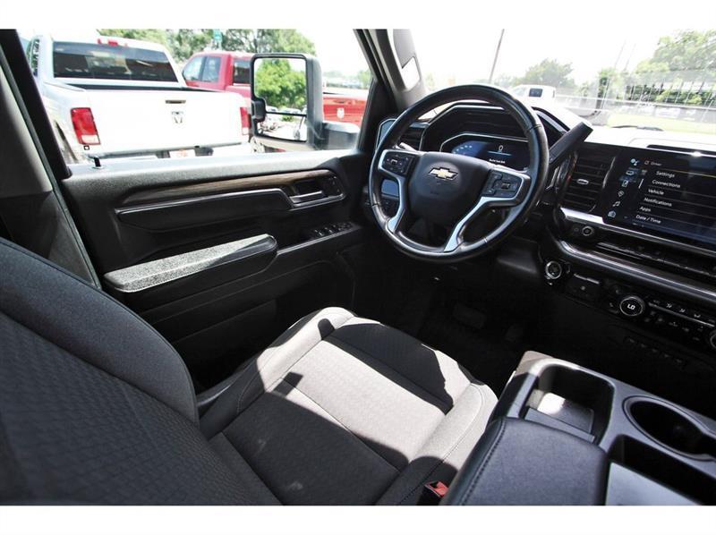 Chevrolet Silverado 3500HD CC  2024