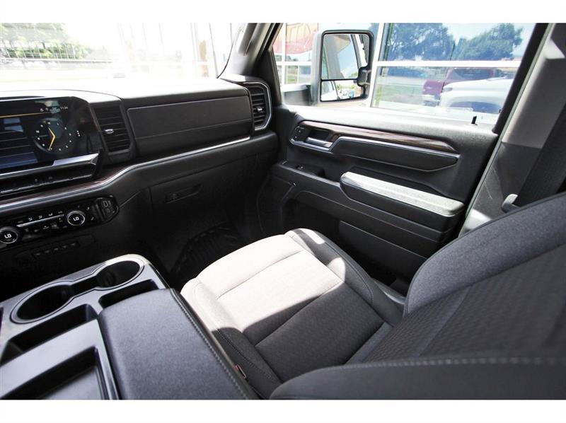 Chevrolet Silverado 3500HD CC  2024