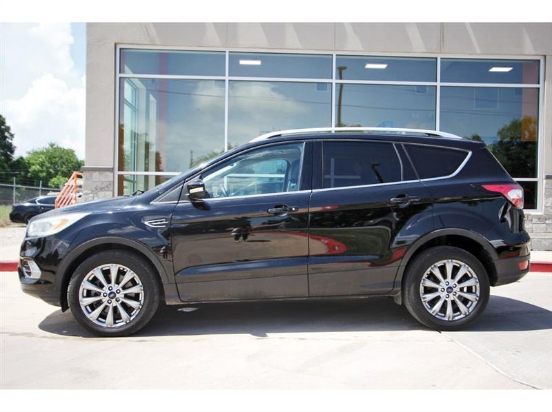 Ford Escape  2017
