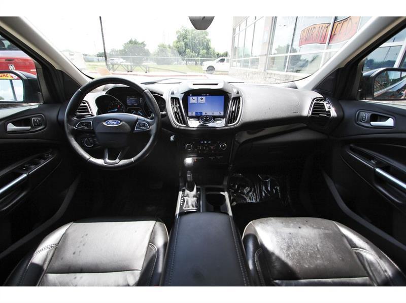 Ford Escape  2017