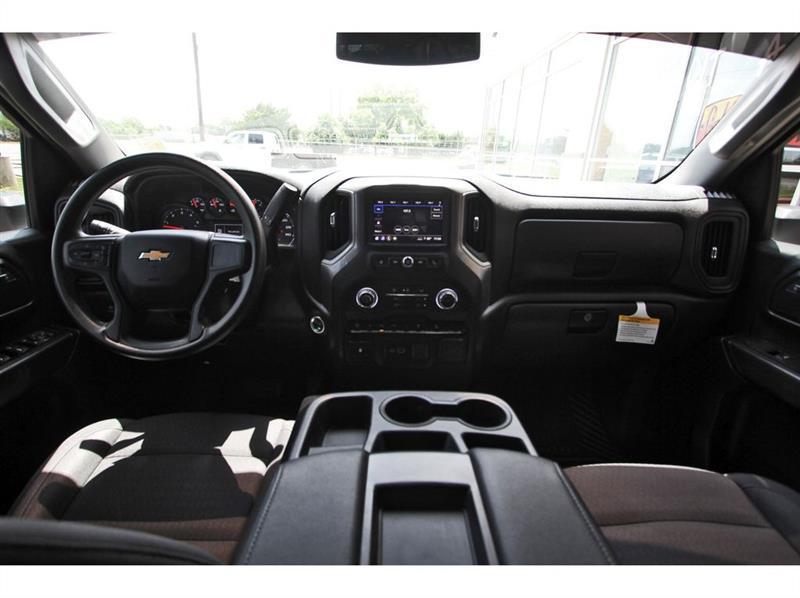 Chevrolet Silverado 2500HD  2025