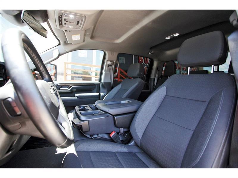 Chevrolet Silverado 2500HD  2025