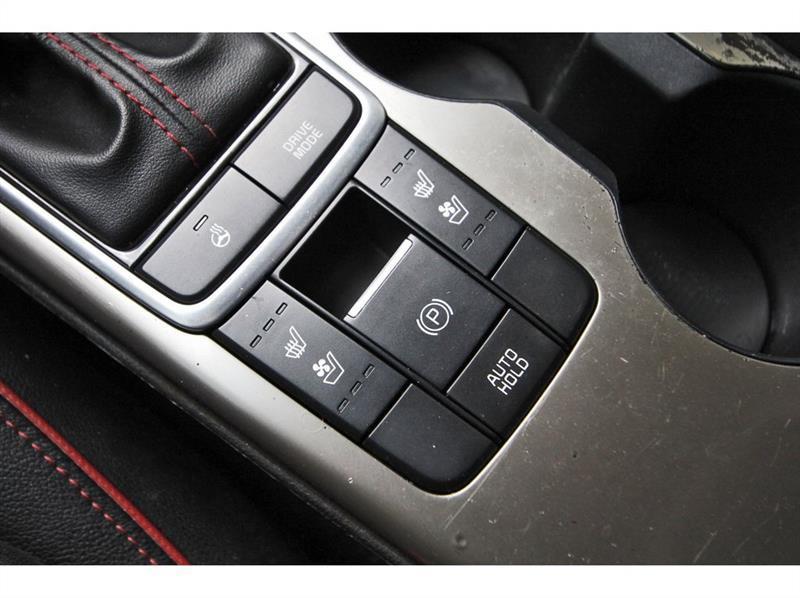 Kia Optima  2020