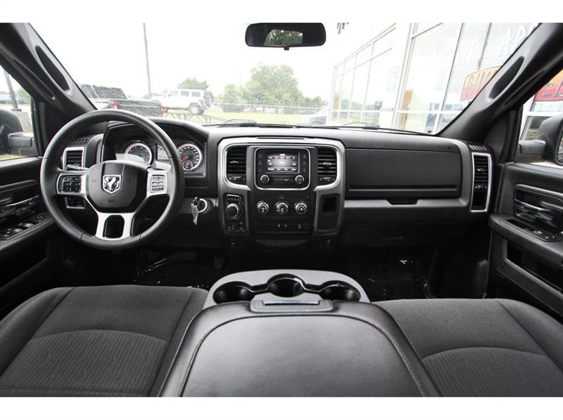 RAM 1500 Classic  2024