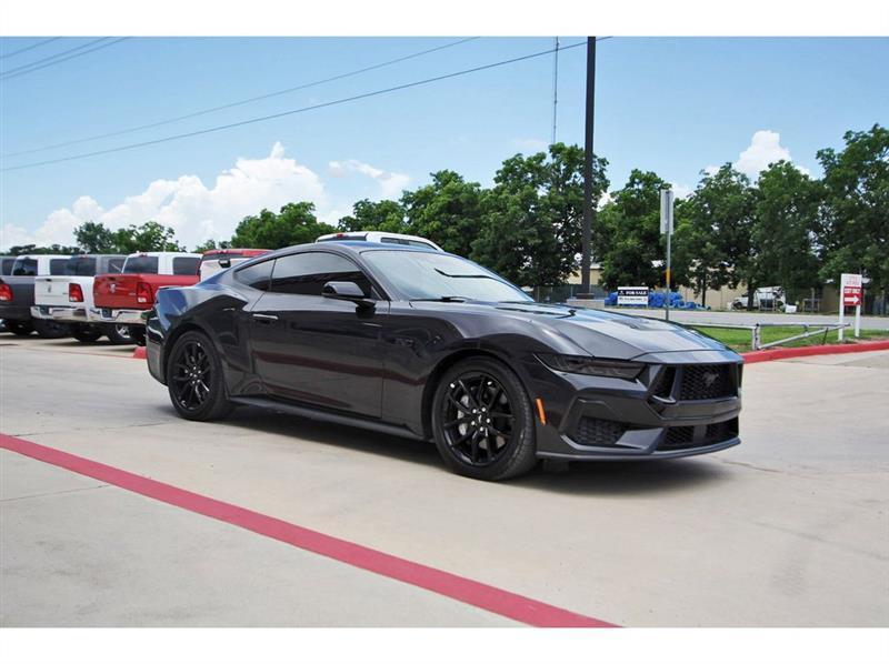 Ford Mustang  2024