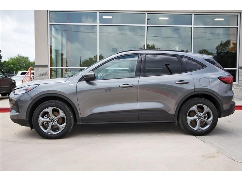 Ford Escape  2025