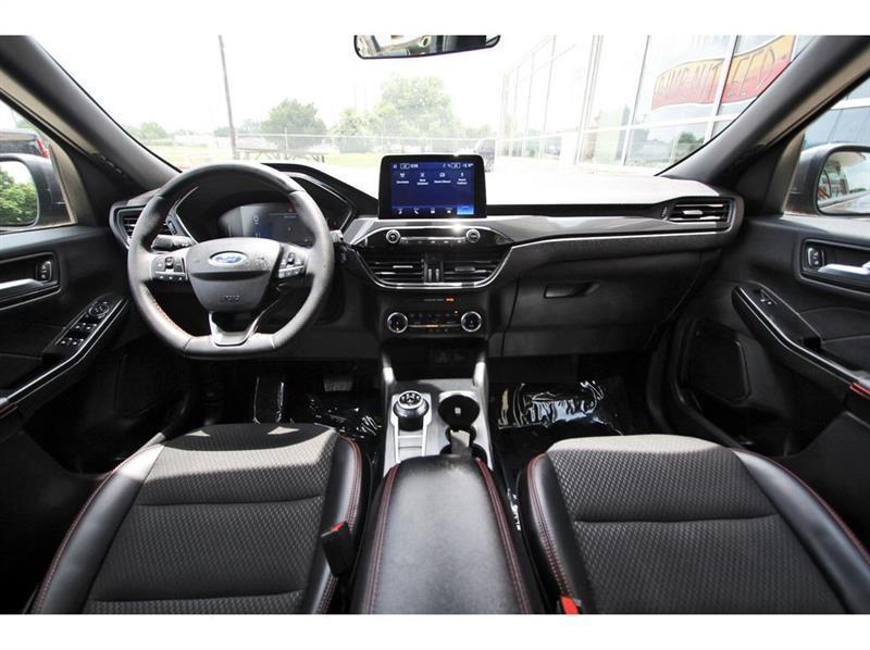 Ford Escape  2025