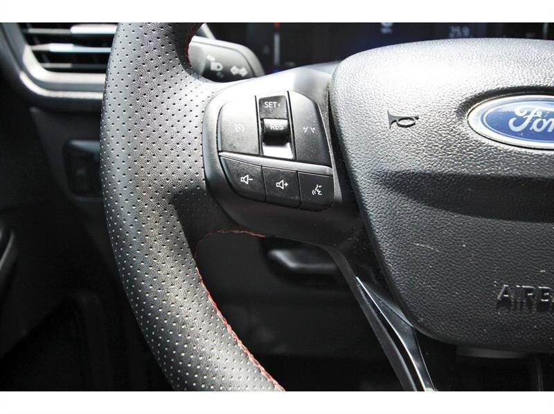 Ford Escape  2025