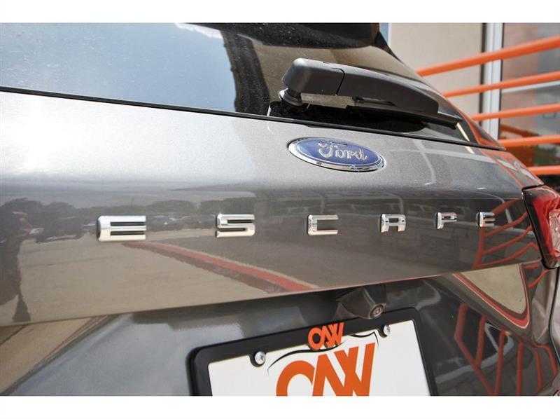 Ford Escape  2025