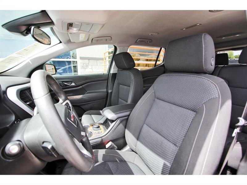 GMC Acadia  2023