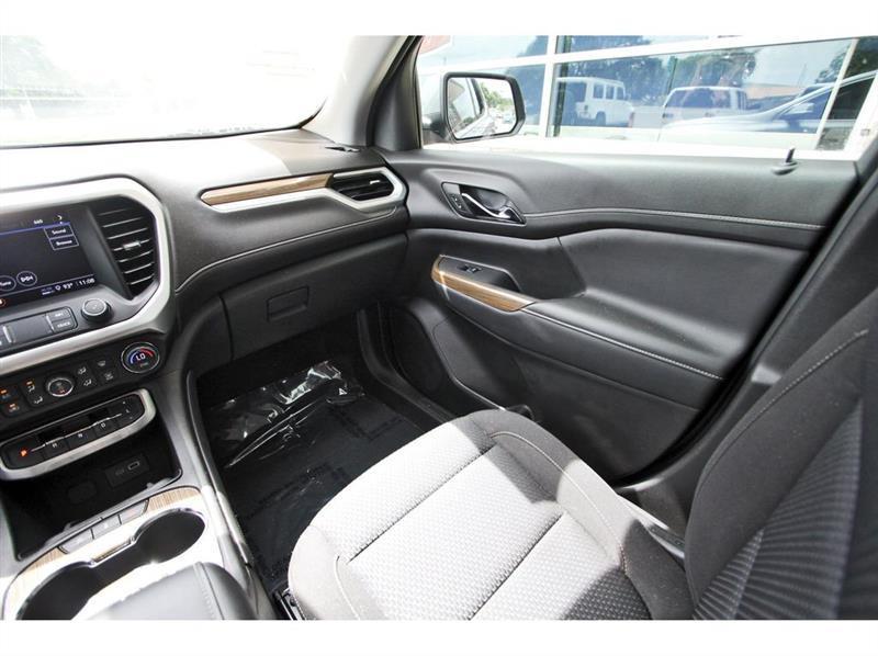 GMC Acadia  2023