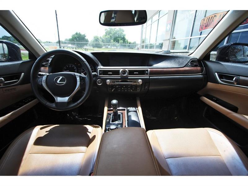 Lexus GS 350  2015