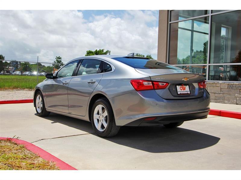 Chevrolet Malibu  2024