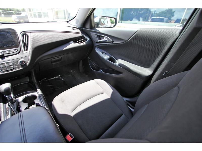 Chevrolet Malibu  2024