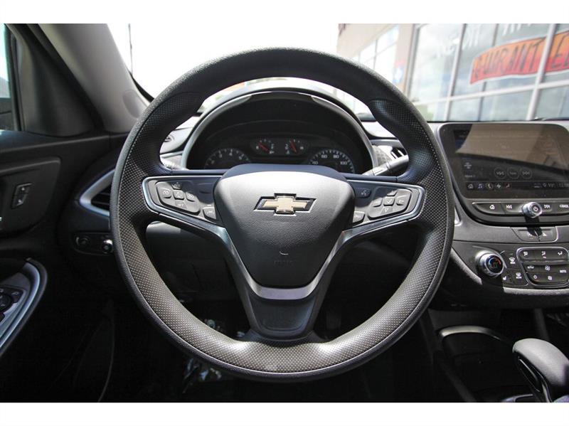 Chevrolet Malibu  2024