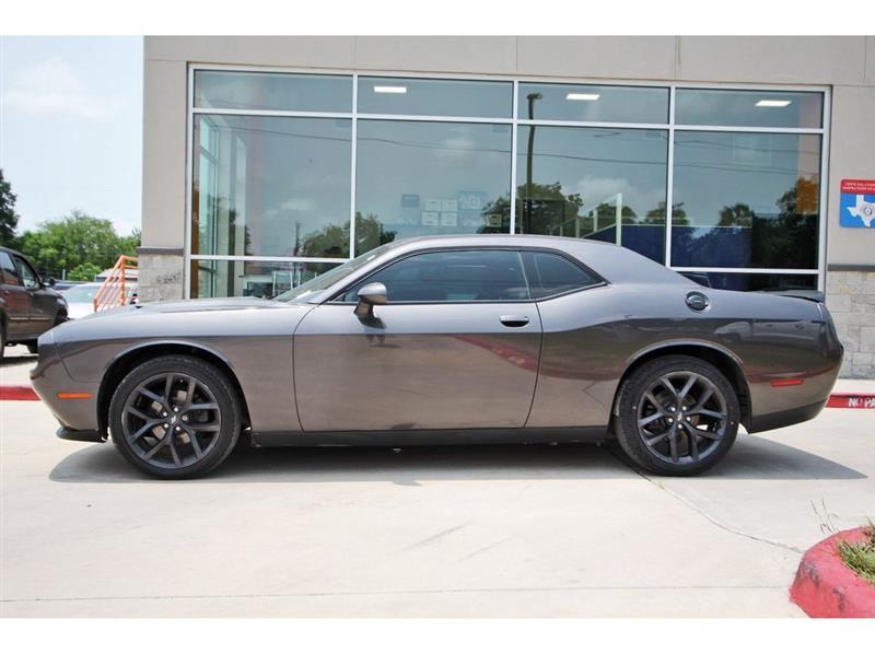 Dodge Challenger  2020