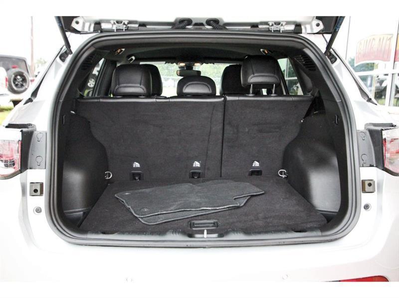 2025 Jeep Compass Limited - Photo 30