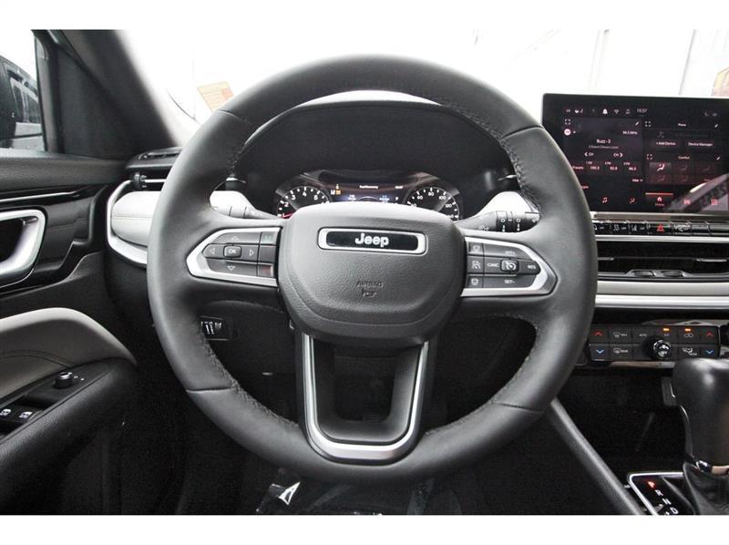 Jeep Compass  2025