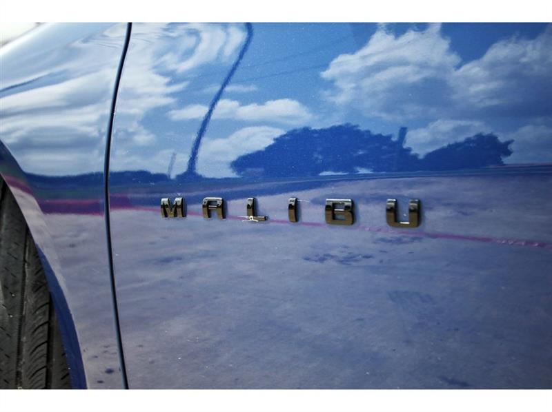Chevrolet Malibu  2023